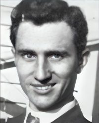 Dad-Hoyt-Domerese-qy2w4j28vfcj32q4ykdcmz294mk0bxifyids0tg8g4 (1)